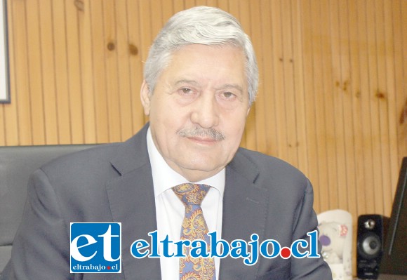 Iván Silva Padilla, director de la Daem San Felipe, aclaró el número de docentes y paradocentes cuyos contratos no serán renovados.