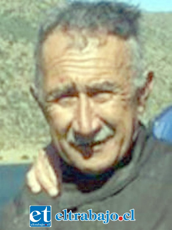 Pedro Olguín Ávila conocido como ‘El Polilla’ fue un destacado profesor y motoquero de Aconcagua, falleciendo a la edad de 70 años.