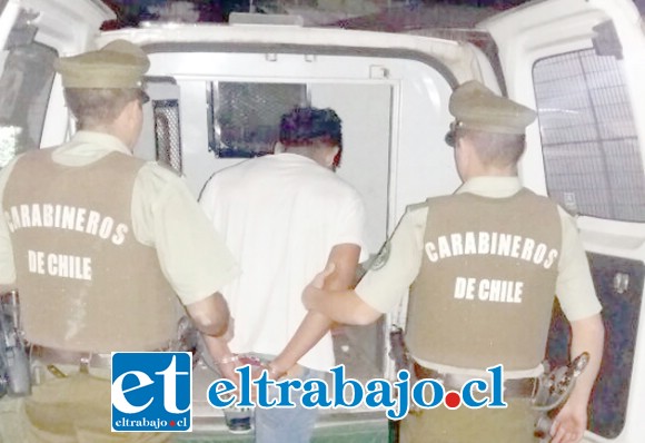 El sujeto de 28 años de edad fue detenido por Carabineros en calle Dardignac esquina Las Heras en San Felipe. (Foto Referencial).