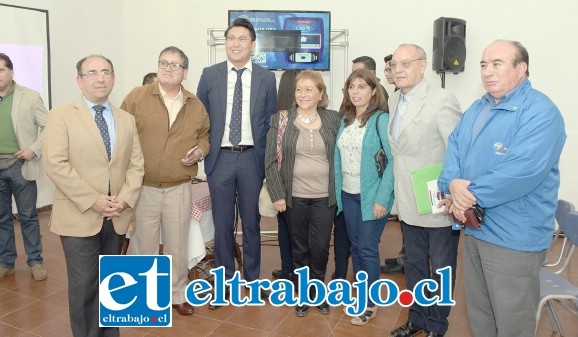 El lanzamiento de la plataforma para teléfonos se realizó en el Club San Felipe en conjunto con el Ministerio de Transportes y Telecomunicaciones y su división de Transporte Público Regional.