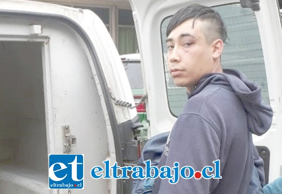 El antisocial de 19 años de edad fue detenido dos veces por Carabineros tras la comisión de delitos de robo ocurridos en menos de 24 horas en la comuna de Llay Llay.
