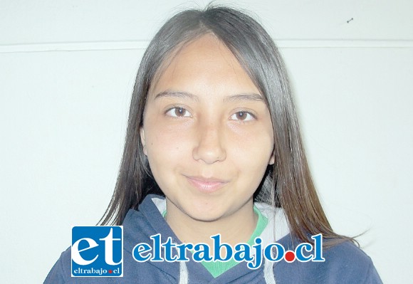 Danixa Vicencio, alumna de 4º Medio Agropecuario en la Escuela Agrícola de San Felipe.