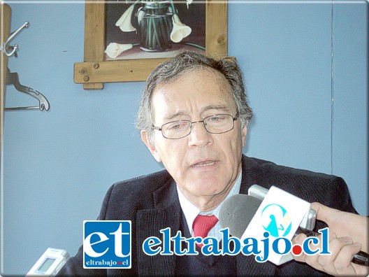 El director del Departamento de Tránsito, Guillermo Orellana, señaló que a fin de mes podría ser implementado el nuevo sistema para las personas que sacan por primera vez su licencia de conducir.