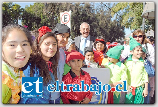 El Día Mundial del Libro tiene como principales objetivos, fomentar la lectura, además de la protección de la propiedad intelectual, a través del derecho de autor.