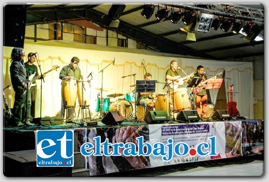 Una excelente presentación desarrolló el grupo local De Ron a Ritmo en la jornada de clausura de la Feria Internacional de Los Andes.