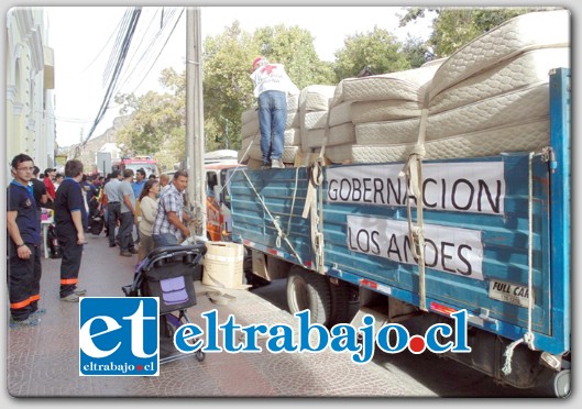 FALTA MÁS.- La Gobernadora Rodríguez expresó sus agradecimientos a los organismos de emergencias que han colaborado.