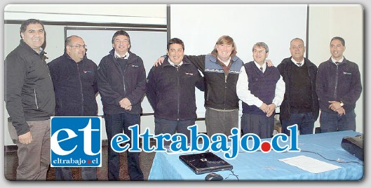 Durante una semana seis conductores de la empresa de Buses Ahumada, participaron de un Curso de Formación de Monitores, que dictó el Centro de Entrenamiento de Kaufmann Ltda.