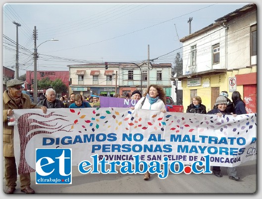 Más de 400 adultos mayores de San Felipe, Santa María, Putaendo, Llay Llay, Catemu, y Panquehue, participaron de esta actividad.