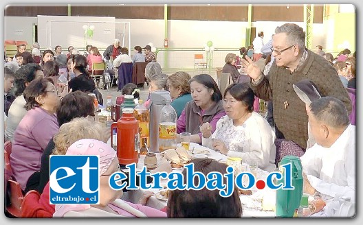 Tradicional actividad permitió a vecinos de la comuna compartir y disfrutar de un grato momento.