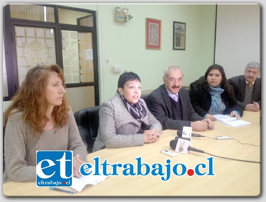 Los cursos de capacitación se realizarán tanto en el Liceo Roberto Humeres como en el Liceo San Felipe, por lo que ambas directoras destacaron la realización de la iniciativa e invitaron a los vecinos a participar.