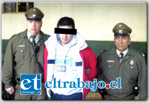 Tras las rejas.- El imputado fue capturado por Carabineros del Retén de Curimón tras su participación en el robo a una víctima que trabaja en la bencinera Copec del sector Tres Esquinas en Curimón.