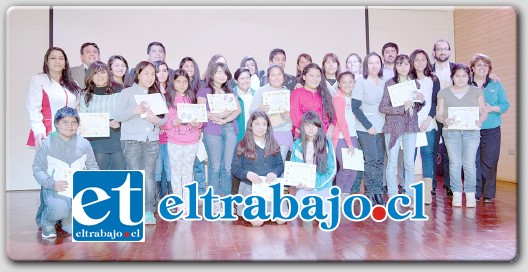 Una gran asistencia de niños, jóvenes y padres, se llevó a cabo el Primer Cabildo Infantil y Juvenil de esta comuna.