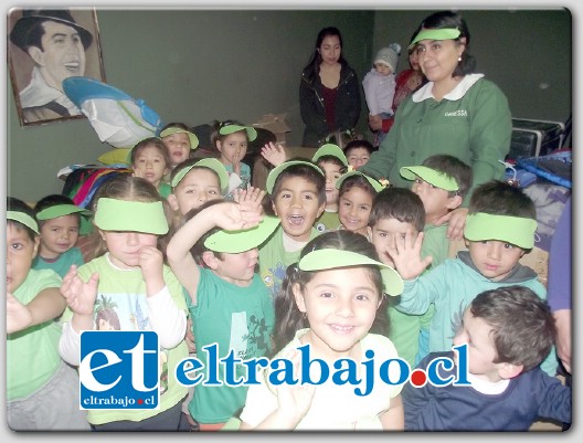 Con diferentes y entretenidas actividades, la totalidad de la comunidad educativa de Jardín infantil Burbujitas de colores, está celebrando su cuarto año de existencia.