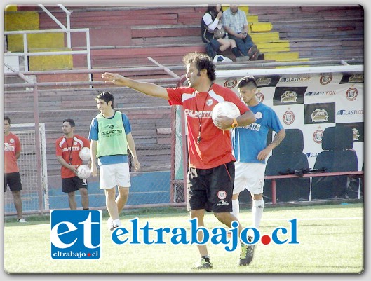 El técnico de los aconcagüinos tiene claro que si sus dirigidos mantienen su nivel, los tres puntos en juego ante Temuco, deberían quedar en casa.