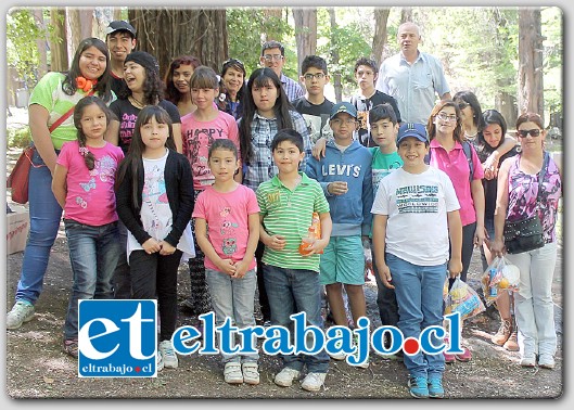 Los pequeños visitaron la pisicultura de Río Blanco, la Eco-granja del Parque Cordillera y el Centro Cultural Pedro Aguirre Cerda de Calle Larga.