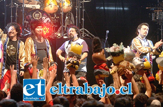 Los artistas presentes serían Chancho en Piedra (en la foto), Garras de Amor y Los Conquistadores del Sur. Foto: Natalia Espina/ La Tercera