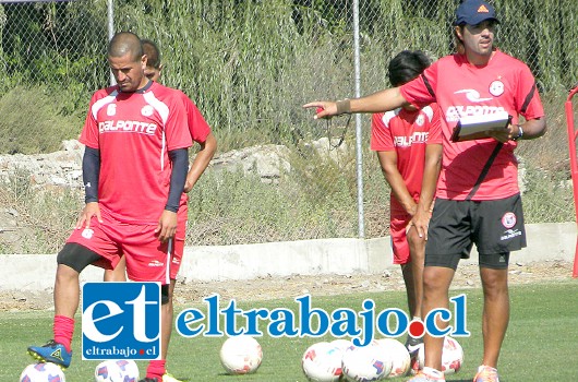 El técnico de los sanfelipeños destacó el hecho que el duelo de hoy se jugará en el coloso de Avenida Maipú.