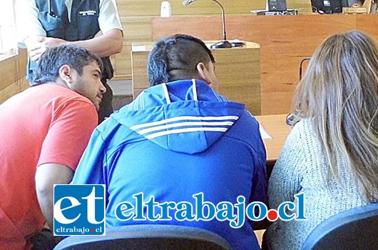 Entre los arrestados en este operativo están la cabecilla de la banda, Patricia Victoria B.B. (32) y su esposo, el taxista Ricardo Bernardo M.S. (33).