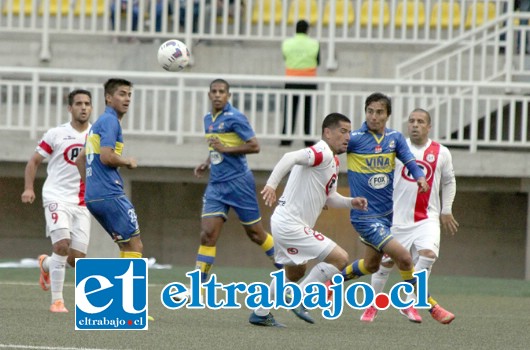 Unión San Felipe, fue claro dominador en el pleito jugado en el césped sintético del Lucio Fariña de Quillota. (Foto: Gentileza José Flores).