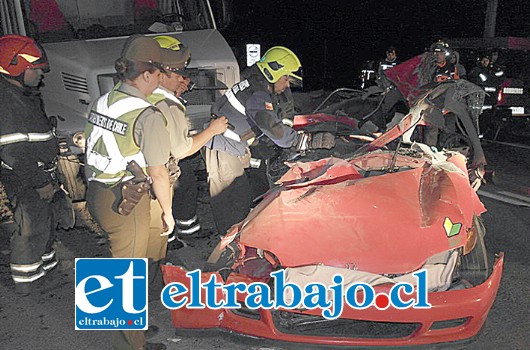 Al lugar del accidente concurrió la Unidad de Rescate de la Primera Compañía de Bomberos, Carabineros y SAMU.