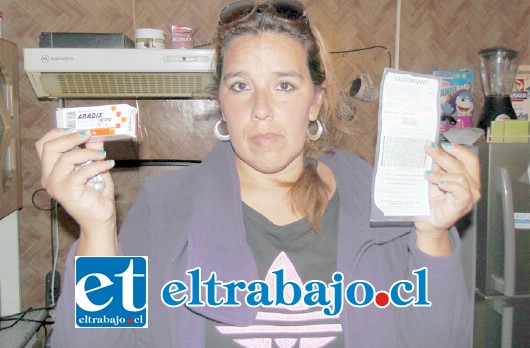 Roxana Vera fue acusada de ‘ladrona’ por funcionarios de la Farmacia Salcobrand, afortunadamente la afectada mantenía en su poder la boleta y el medicamento adquirido horas antes en ese lugar.