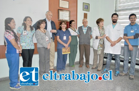 La primera directora del Cesfam y actual directora de salud municipal, y el director Cristian Bahamonde, renovaron el compromiso de brindar una atención integral, centrada en el aspecto humanitario.