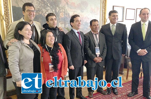 En una reunión con autoridades de la región, fueron beneficiadas 92 familias del Comité Futura Casa de San Felipe para la construcción de sus viviendas.