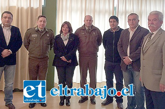 En reunión con Carabineros de la Prefectura de Aconcagua, los representantes de la Asociación de Comerciantes de la provincia manifestaron su preocupación por el alza en los robos de la comuna.