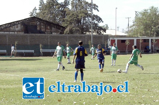 Más parejo que sus antecesores asoma el campeonato súper senior de la Liga Vecinal.