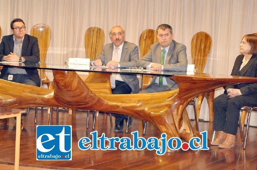 El alcalde Patricio Freire presidió la ceremonia de conformación del primer Consejo Comunal de Seguridad Pública.