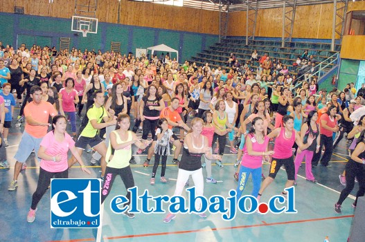 El próximo viernes 26 de junio se realizará una zumbaton en el marco del programa de Promoción de la Salud en la Plaza de Armas de San Felipe.