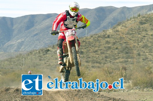 Miguel Olivares Presidente Jahuel Moto Club