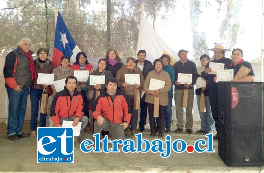 La actividad incluyó premiar a doce usuarios en dos categorías: Espíritu Agricultor Joven y por su participación y compromiso.