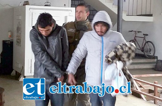 Los detenidos por Carabineros fueron puestos a disposición de la Fiscalía para la investigación de los casos.