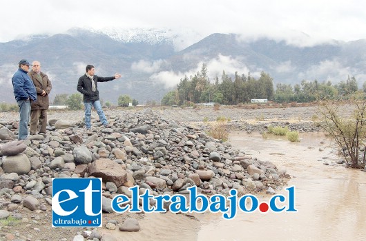 Autoridades municipales estuvieron constantemente monitoreando los posibles daños que pudiera dejar el sistema frontal en la ciudad.