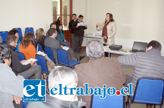 Los quince Comités APR de Los Andes se reunieron en la gobernación para recibir una capacitación organizada por la Dirección de Obras Hidráulicas y la Unidad Técnica de Esval.