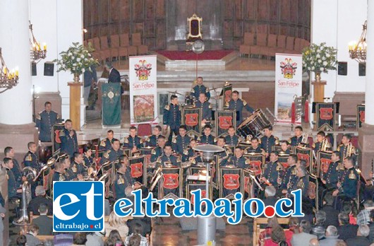 Cerca de 40 músicos mostraron lo mejor de su repertorio en un concierto realizado en la Catedral de San Felipe, en el marco del 275 aniversario de San Felipe.