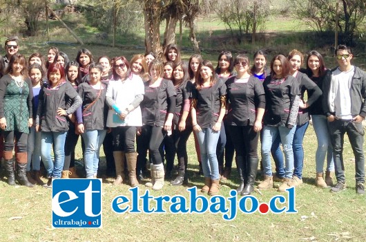 Fueron 40 estudiantes quienes brindaron a los usuarios del Hospital Psiquiátrico una tarde de belleza.