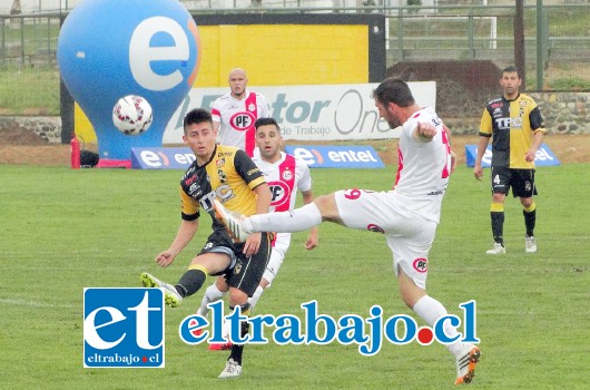 Haciendo un partido en el cual destacó el orden defensivo y táctico, Unión San Felipe venció por la cuenta mínima a Coquimbo Unido. (Foto Gentileza: Roberto González/cuarta región.cl).