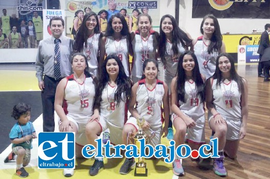 Una meritoria campaña que coronó con el tercer lugar fue la que cumplió el equipo U17 del Corina Urbina en la Libcentro.