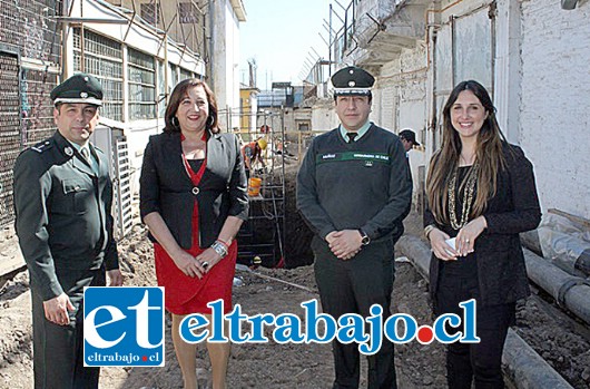 La Seremi de Justicia, Paz Anastasiadis, el director de Gendarmería, Eduardo Muñoz, y la Gobernadora de Los Andes, María Victoria Rodríguez, realizaron una visita a las obras del centro penitenciario.