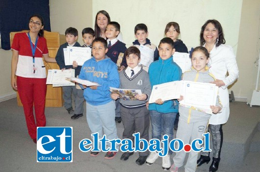 19 niños que permanecían internados, participaron del concurso organizado por Chile Crece Contigo que buscaba acercar las fiestas patrias a los menores.