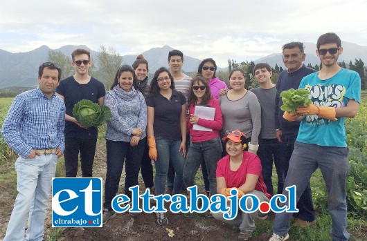 Prodesal junto al Programa Puentes de la UC ejecutaron un programa de apoyo a agricultores llayllaínos.