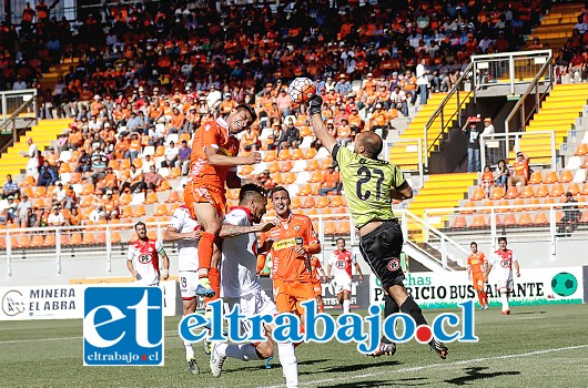 La caída ante Cobreloa fue un verdadero mazazo para el Uní porque al final se quedó fuera de la liguilla del ascenso. (Foto Mercurio de CalamaJohn Yevenes).