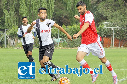 En un ensayo futbolístico realizado la mañana del sábado, el Uní venció a Curacaví por 2 goles 0 (Foto: Jaime Gómez).