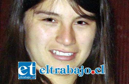 Michelle Guajardo Ormeño se encuentra grave en la Posta Central de Santiago, con el 60 % de su cuerpo quemado tras intentar inmolarse a lo bonzo.