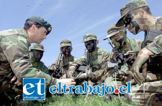 Las inscripciones para todos los jóvenes entre 17 y 24 años de edad que quieran cumplir de forma voluntaria con el Servicio Militar, estarán disponibles hasta el 29 de febrero en el Cantón de Reclutamiento. (Foto archivo).