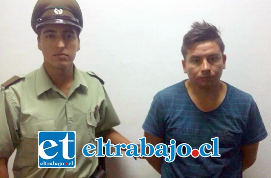 El imputado Francisco Javier Campos Carvajal fue capturado en minutos por Carabineros tras cometer un robo por sorpresa en pleno centro de San Felipe, resultando víctima un hombre de 50 años de edad.