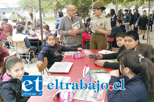 Cerca de 200 niños participaron del concurso de pintura en honor al Héroe Nacional, el Teniente Hernán Merino.