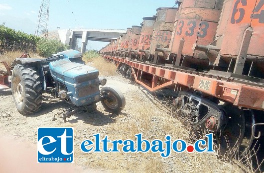 El accidente ocurrió pasado el mediodía de este martes en el Fundo Valle Centro de San Felipe.